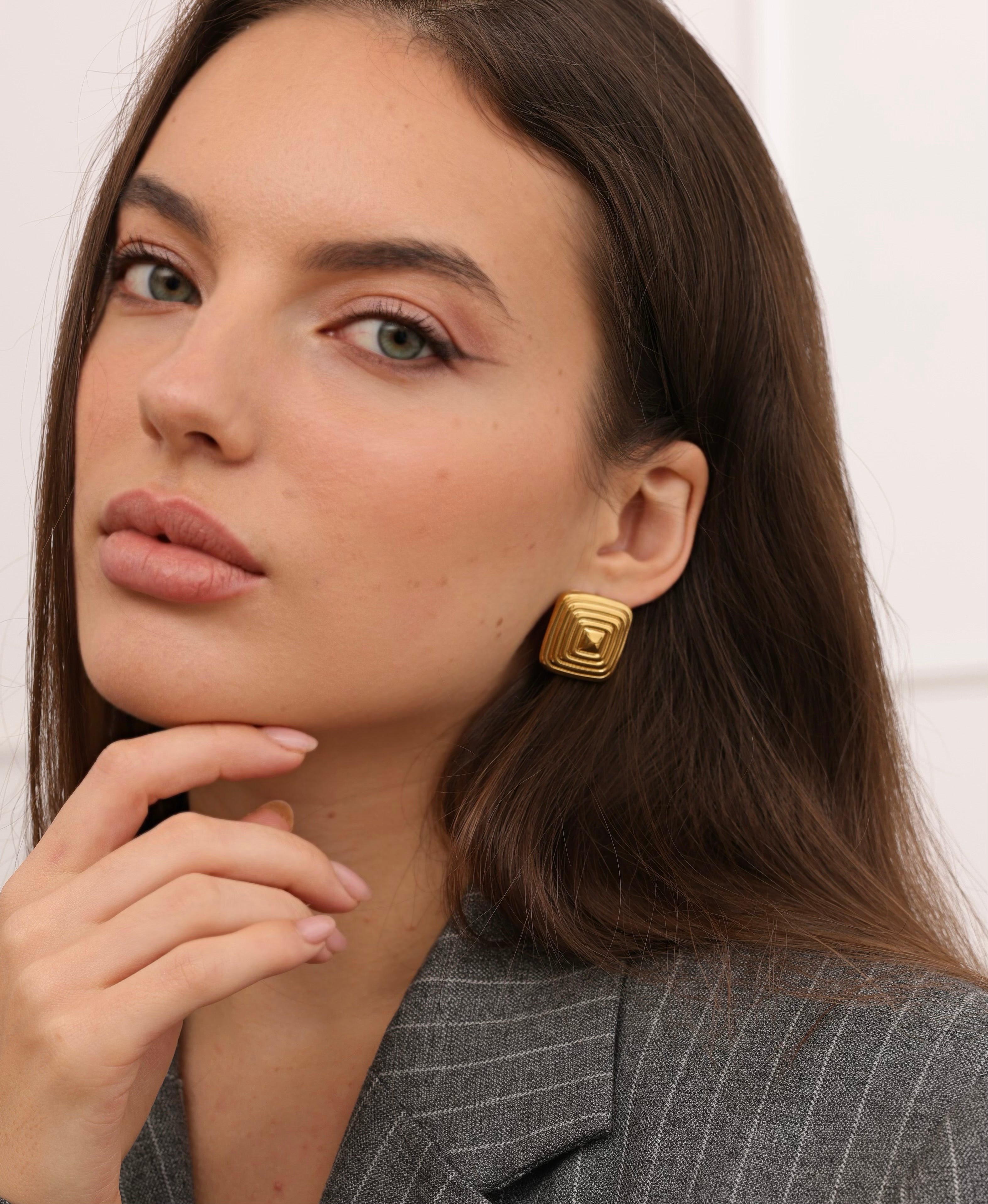 Pyramid Square Earrings