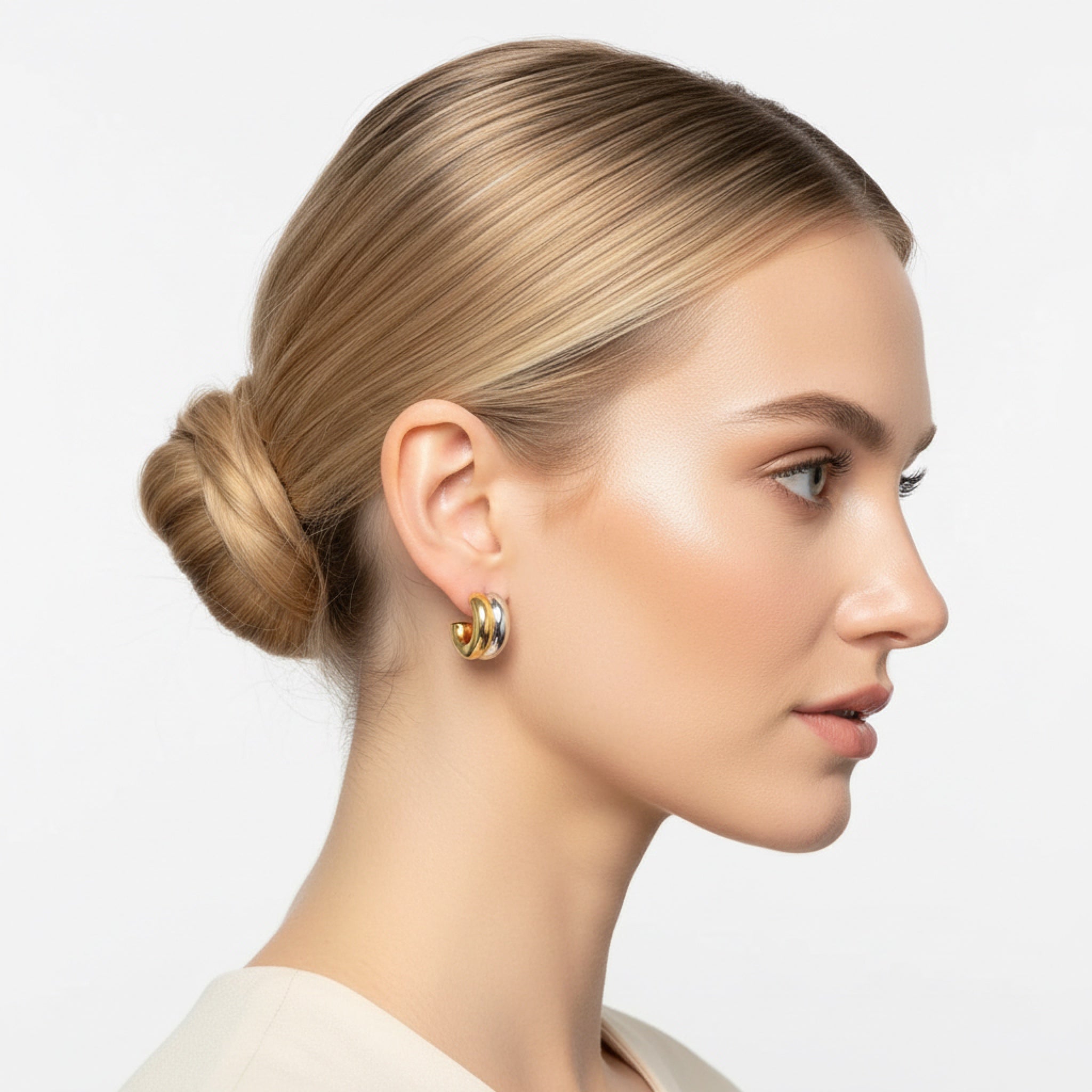 Luna Two-Tone Hoop Earings