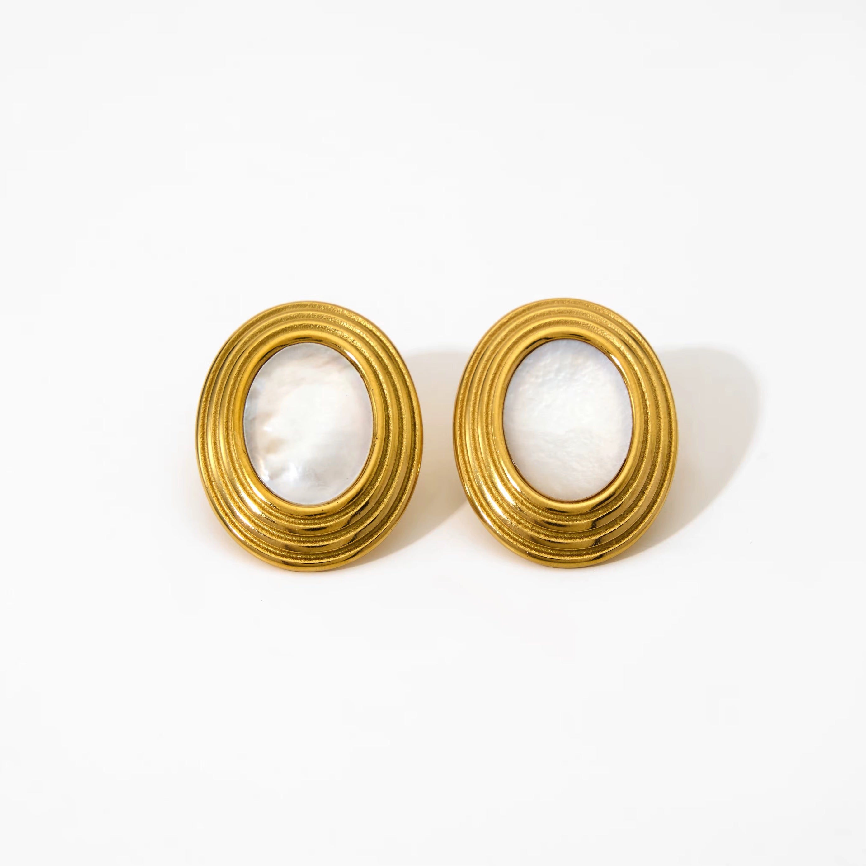 Oval Retro Earrings